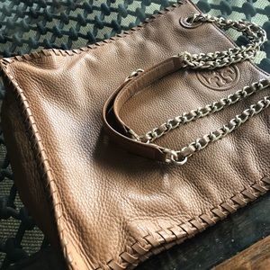 Superb Tory Burch crossbody or shoulder bag.